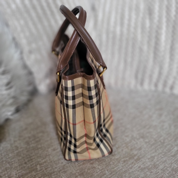 Burberry Nova Check Shadow Horse Handbag Brown Leather Canvas - Picture 4 of 12